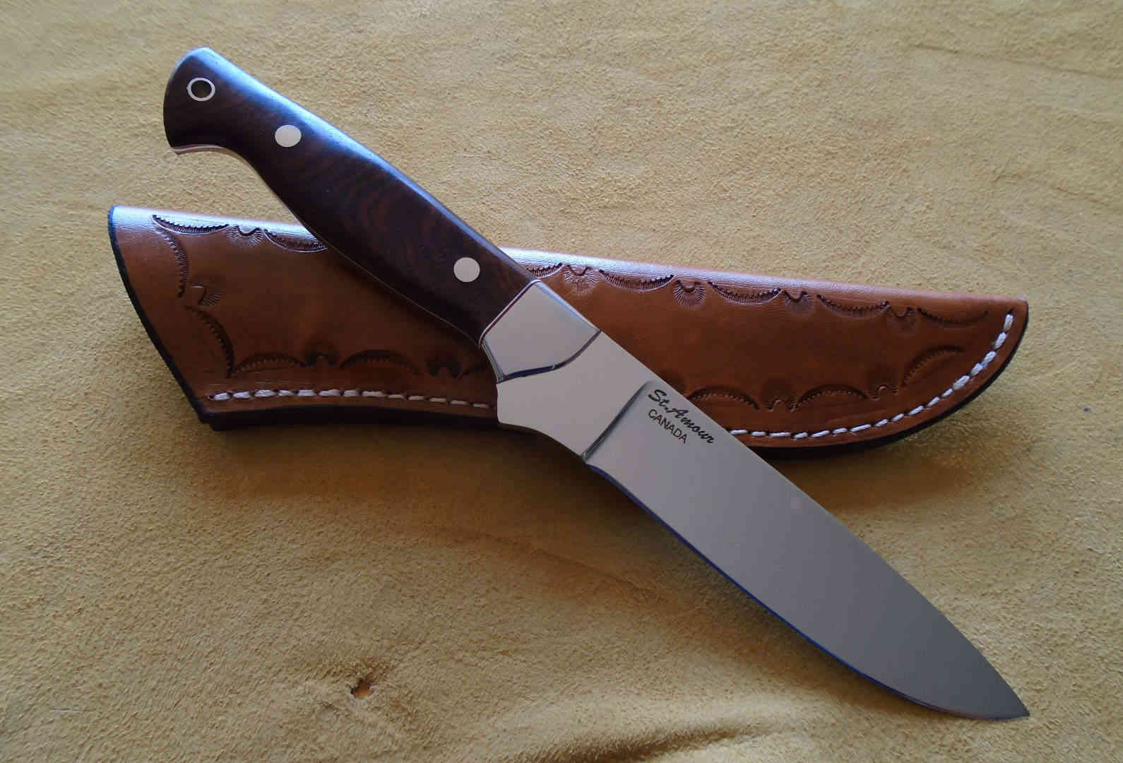 CPM-154, Cocobola, Drop Point Knife