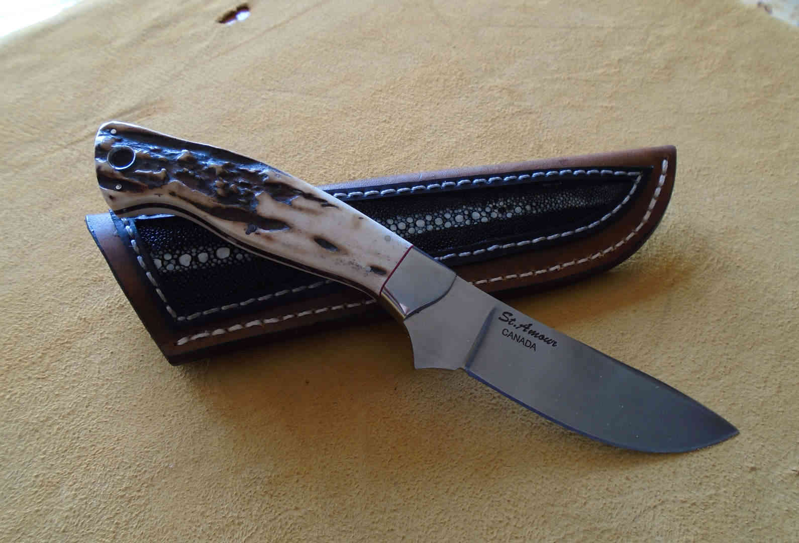 S90V, Stag, Semi Skinner Knife with Stingray Sheath